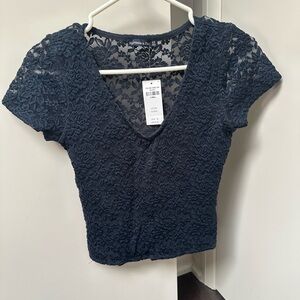 NWT Abercrombie cropped Navy Lace V-Neck Top